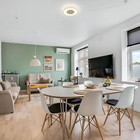 In Хольстебро