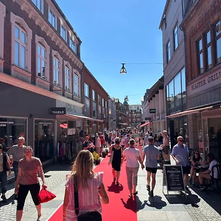 In Апартаменты